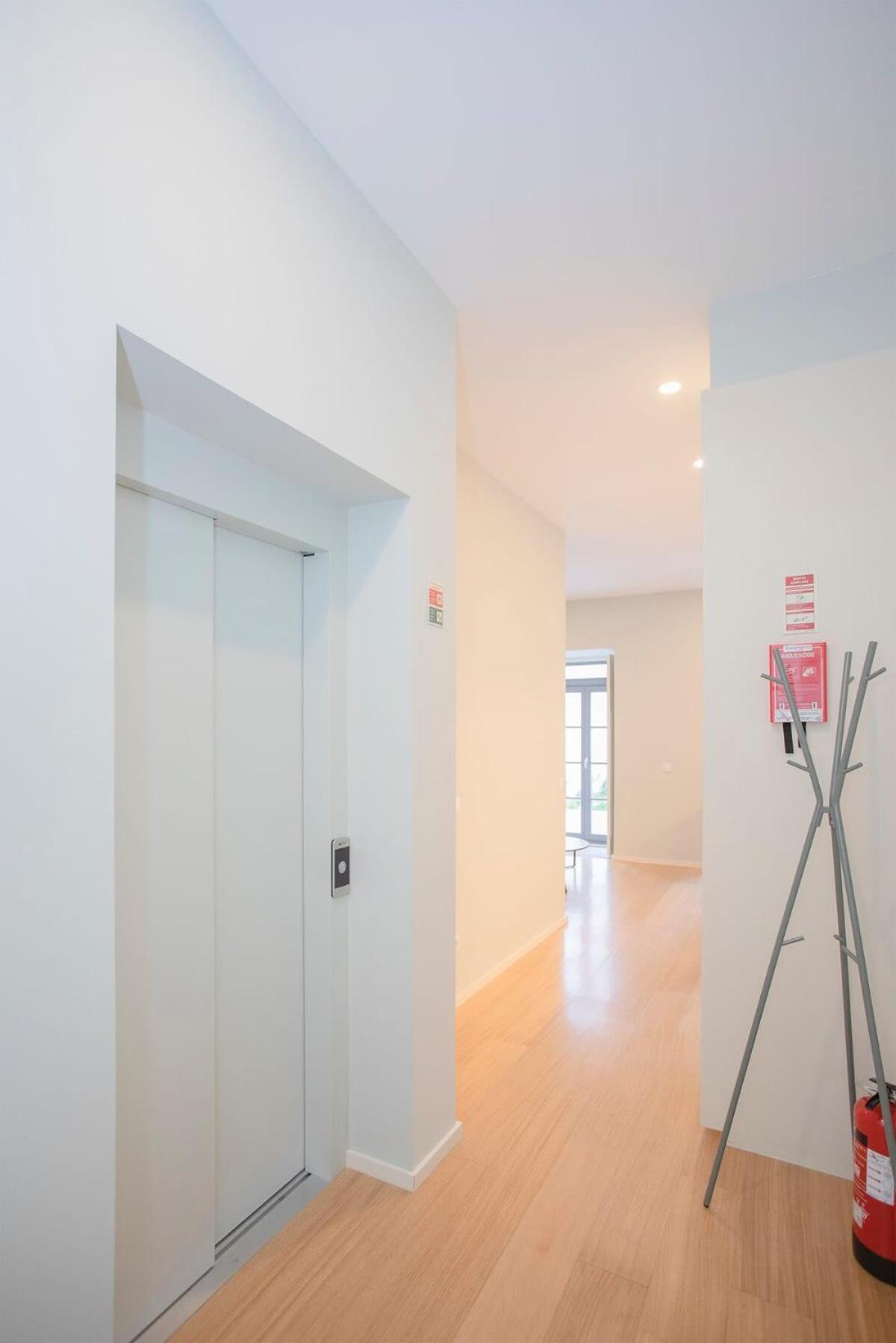 Apartment Liiiving In - Sweet Sunlight Terrace *