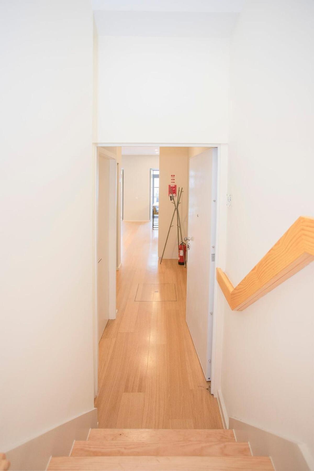 Apartment Liiiving In - Sweet Sunlight Terrace *