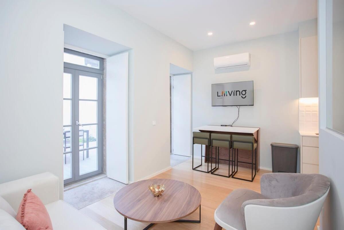 Liiiving In - Sweet Sunlight Terrace *
